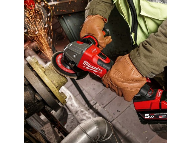 M18 FUEL™ 鋰電無碳刷5"調速速停砂輪機 (推鈕式)